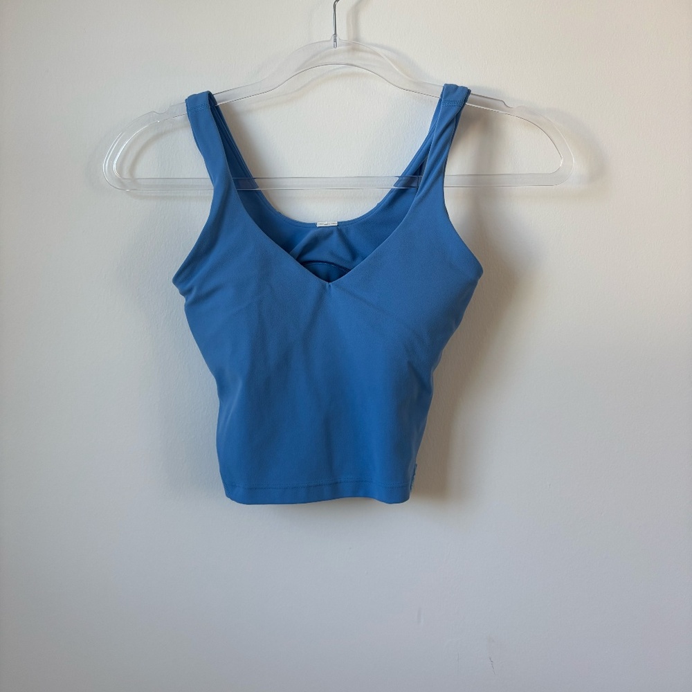 Lululemon size 4 blue sports bra tank top